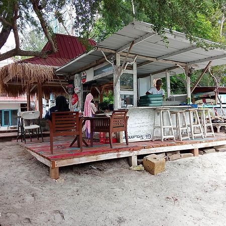 Coral Beach 2 Bungalow Gili Trawangan Exterior foto