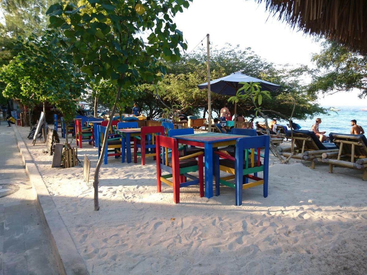 Coral Beach 2 Bungalow Gili Trawangan Exterior foto