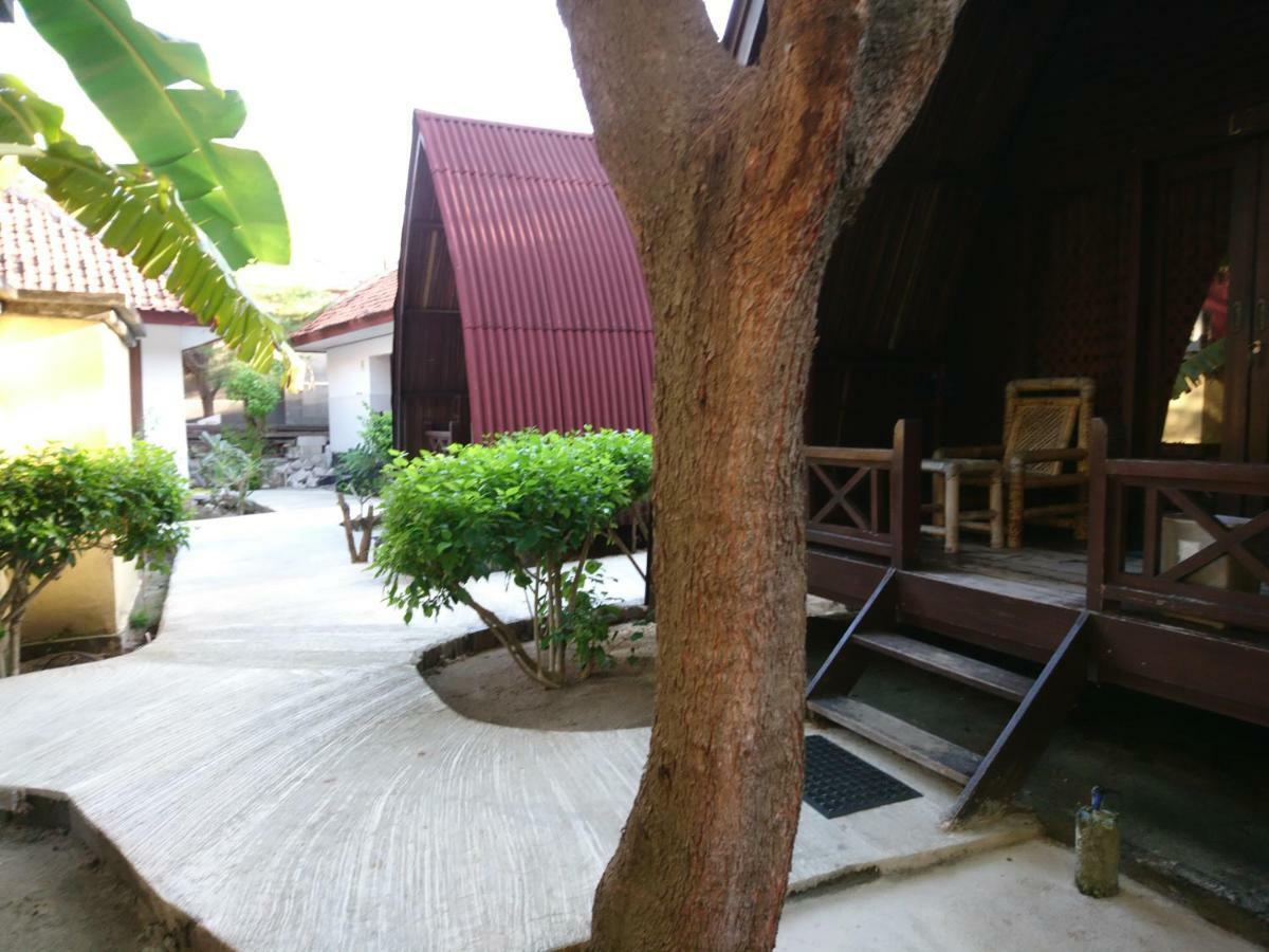 Coral Beach 2 Bungalow Gili Trawangan Exterior foto